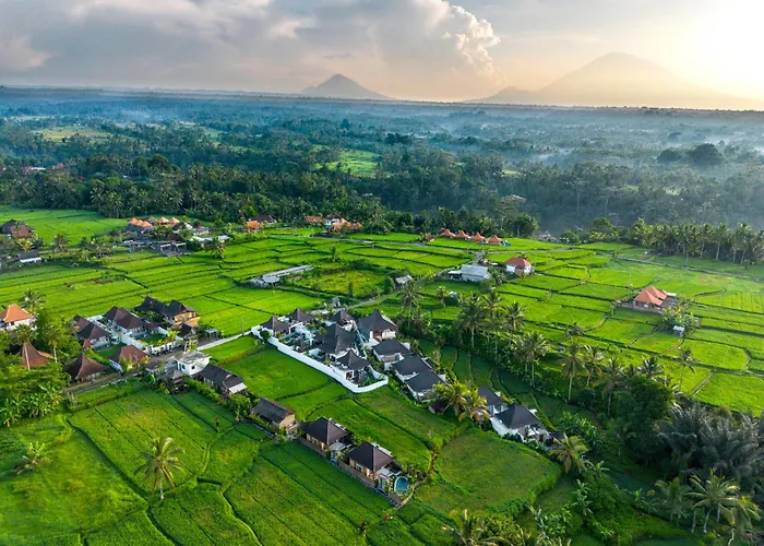 Dewi Kunti Villa Tegallalang (Bali)